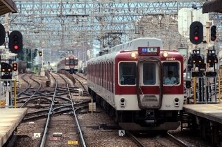 Kintetsu trains in Nara Prefecture